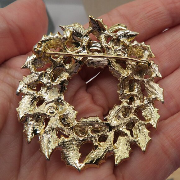 Vintage Wreath Aurora Borealis Accent Gold Tone - Picture 6 of 9